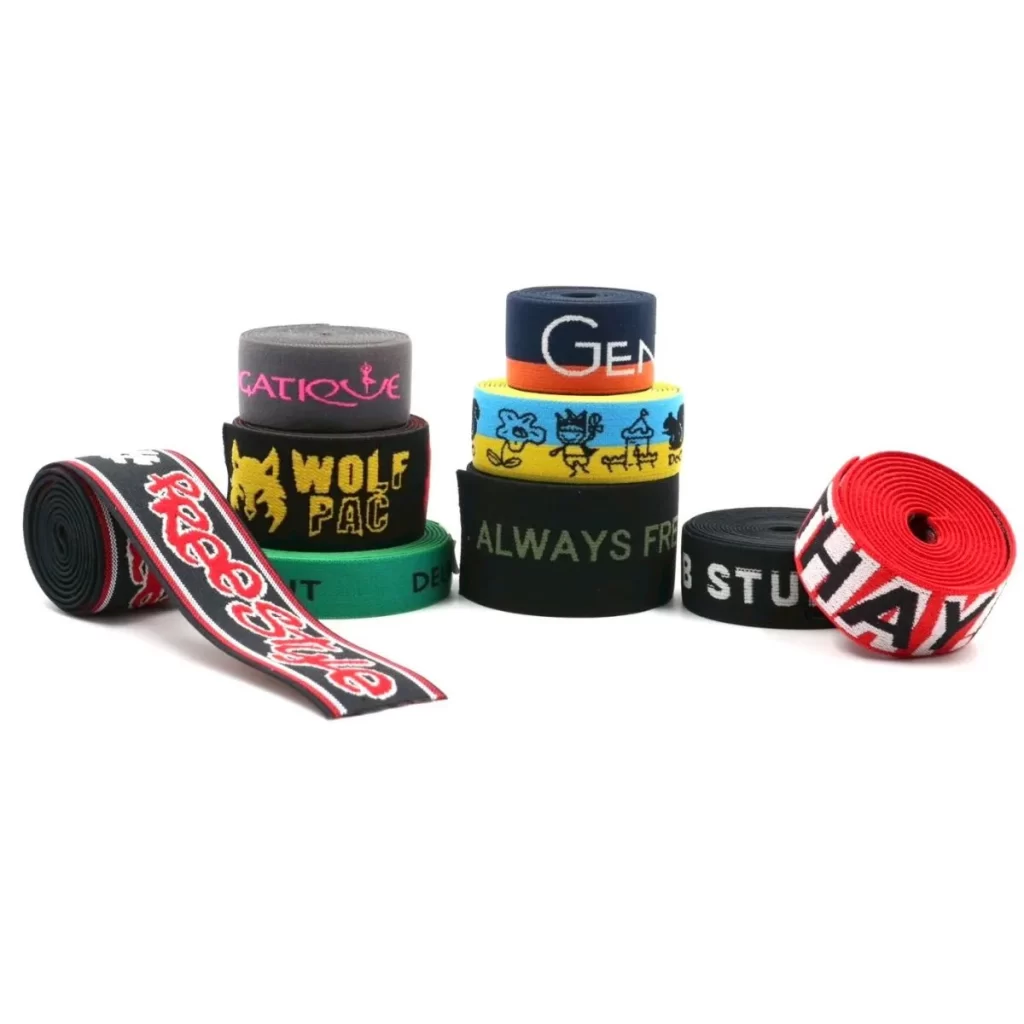 ผ้ามีลายเท่ ๆ