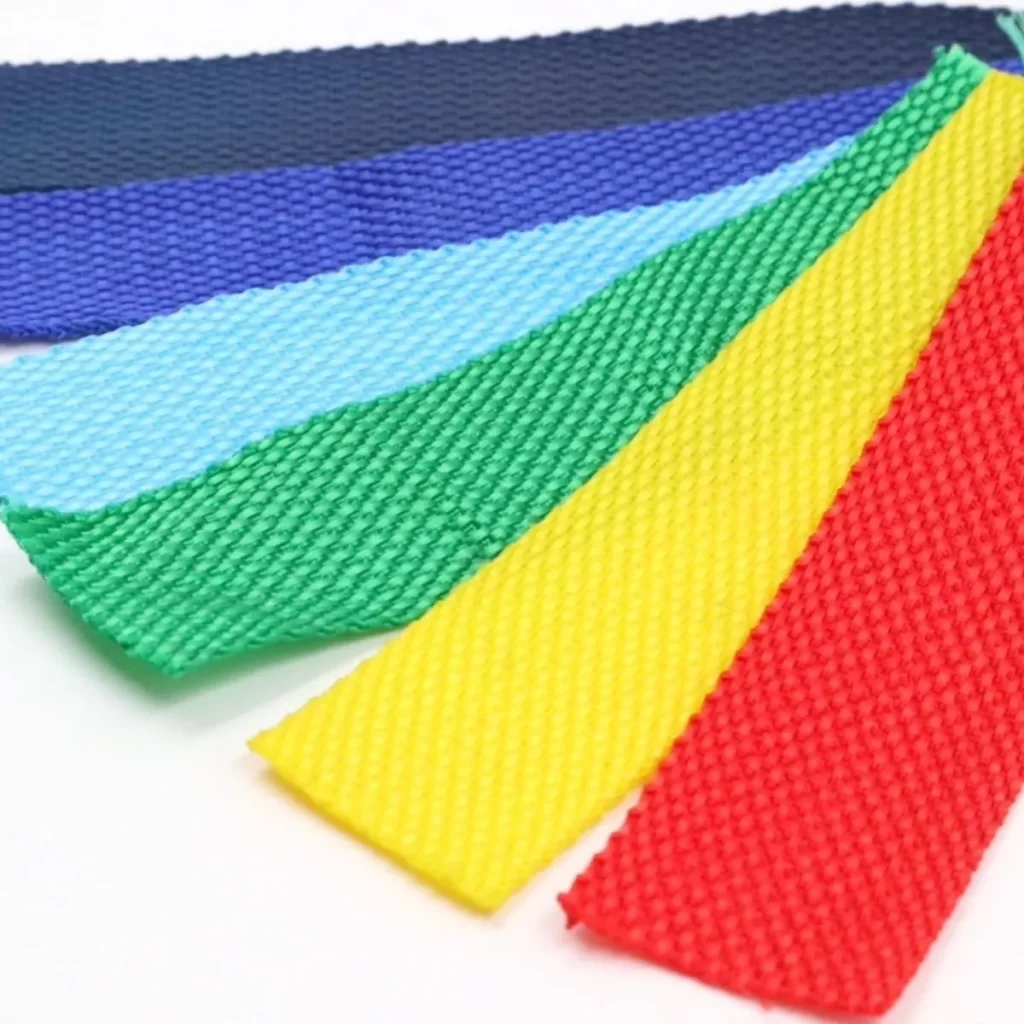 ผ้าสีต่าง ๆ